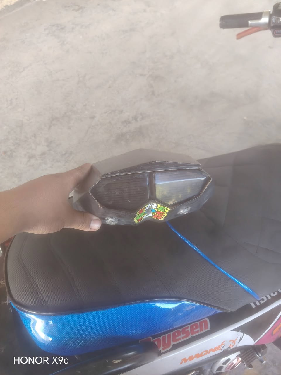 بكلايت سكنس جبلي رياضي 135. *********** مكاني بغداد توصيل موجود
