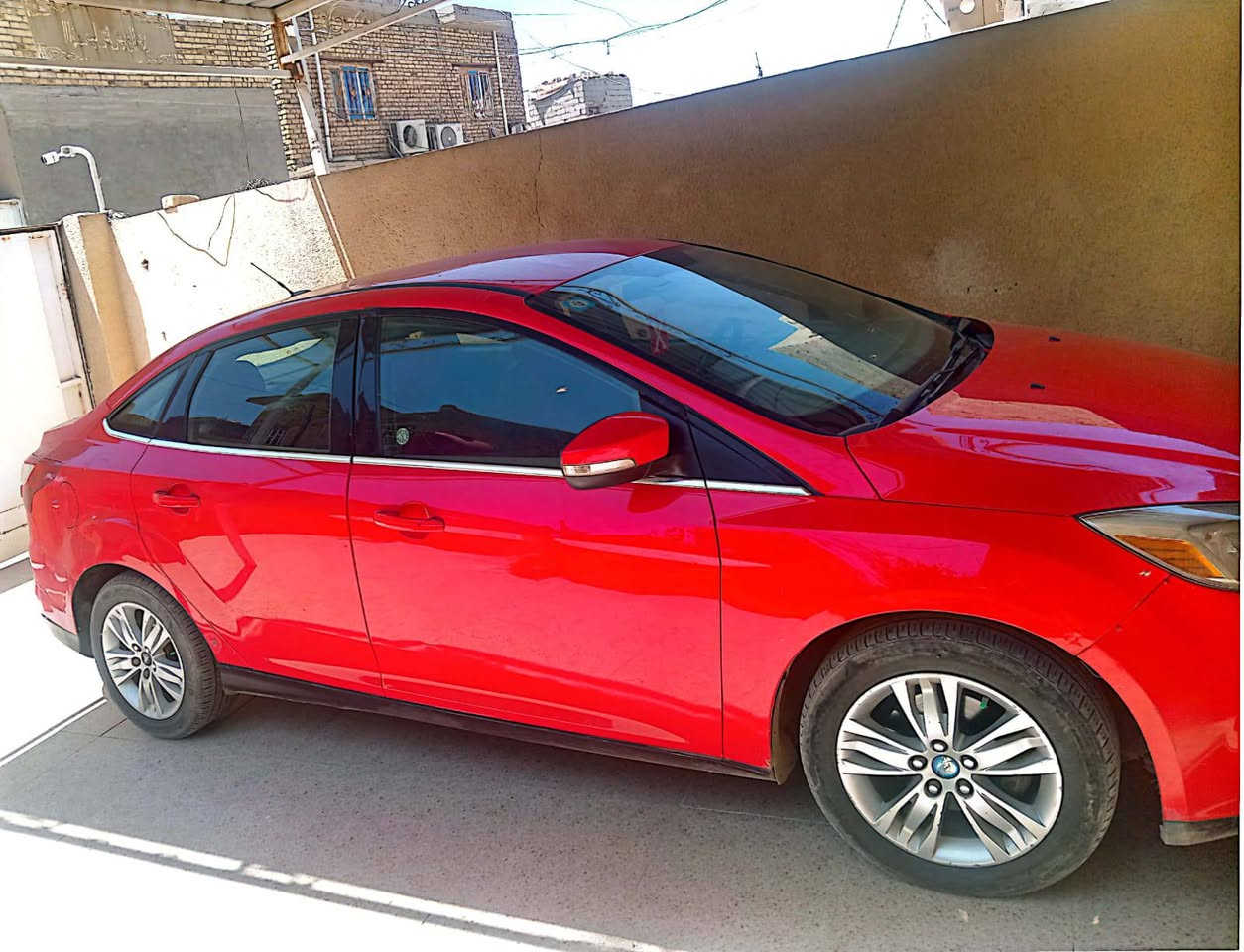 فورد فوكس موديل 12 كير ومحرك كورله تراي وين ميعجبك سياره وارد امريكي حادث جاملق امامي بدون داخل رقم واسط انكليزي مكان السيارة كوت تحويل مباشر ***********السعر 51وبيه مجال
