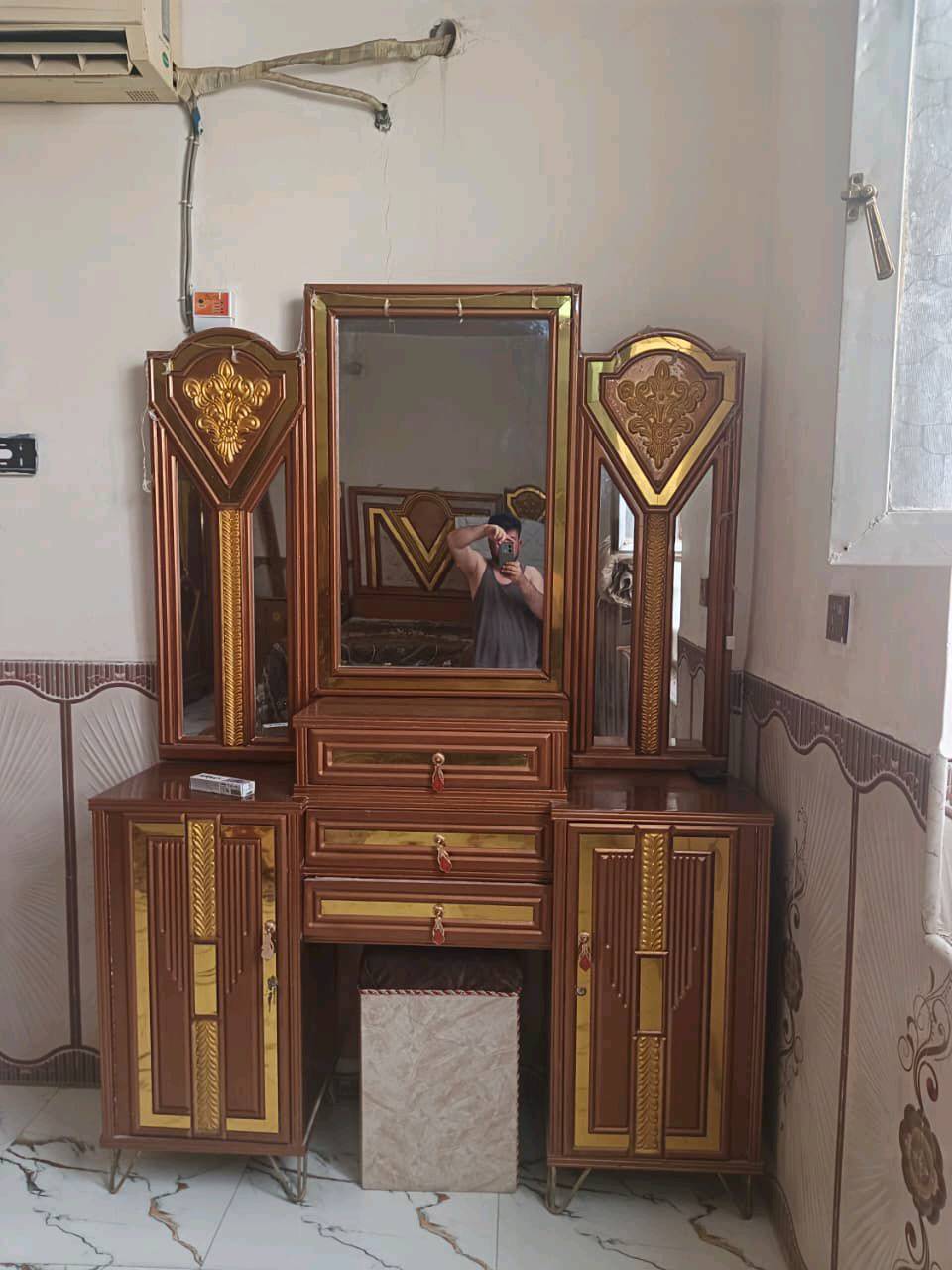غرفة نوم جديدة تزكام نجارة عراقية موديل تركي طابقين ما مستعمله النجف الاشرف تواصل واتساب ***********