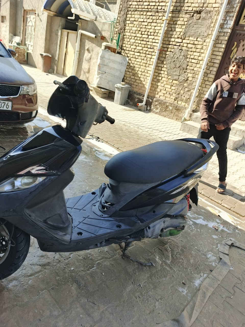 دراجه  ماكس ثعلب صار شهرين من مطلعها من الوكيل دراجه خير من الله مكينتها انطيك ضمان سنه كامله اذا مفتوح بيها برغي واحد ترجعها وتاخذ فلوسك السعر 900 وبيها مجال قليل ***********
