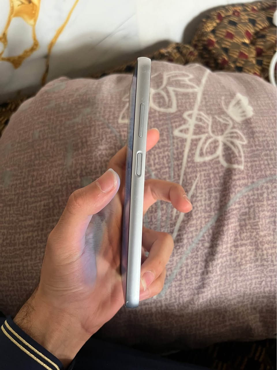 a05s تلفون نضيف وحلو ذاكره 128 
سعره 115 وبي مجال بسيط للشراي كركوك, العراق


**إذا كنت صاحب هذا الإعلان وتريد حذفه لأي سبب، رجاءا أرسل رسالة إلى الدعم الفني**