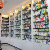 صيدلية بالنعمانية • توصيل للبيت • أرسل صورة الدواء