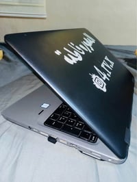 لابتوب • مواصفات بالصور • سنغافورة