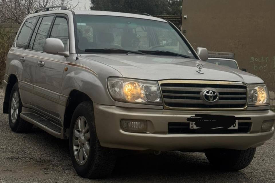 تۆیۆتا لاندکڕۆز مۆنیکا 2005 مواسەفات GXR فول 
ڕەقەم سلێمانی 
5 پارچەو نیو بۆیاخە 
لەسەر ساغی سەنەوی تازەیە
سەنەوی نوێیە 
هیچ مەسرەفێکی تێدانیە 

سـعـر : لە کۆمێنت داوابکە ڕاستەوخۆ بۆت دێت 📥 

گێر و مەکیەنەی بەشەرت 
هیچ کێشەیەکی تێدا نییە 

ژمارەی خاوەنەکەی 
***********
