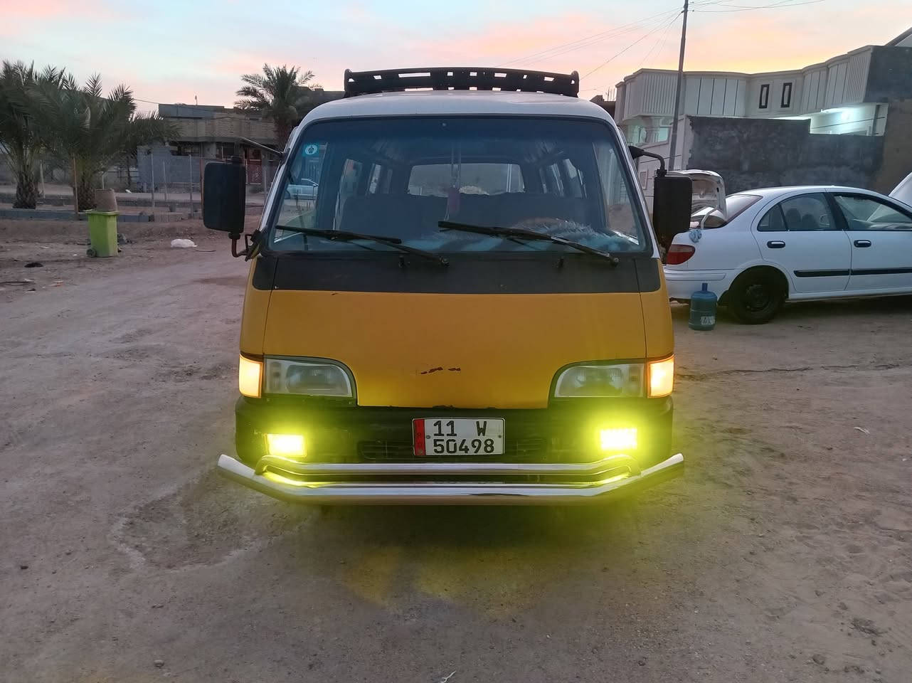 السلام عليكم؛؛؛
كيا أسيا موديل 95 ب أسمي گير ومحرك واكسل كفاله
كهربائيات كله شغال شاشه بالدشبول ويل كب زوج تاير جديد باتري جديد درع أمامي درع خلفي  رقم بغداد أنكليزي داخله نظيفه كشره نظيف السعر 50 وبيه مجال 
العنوان؛؛ فلوجه
***********
***********
