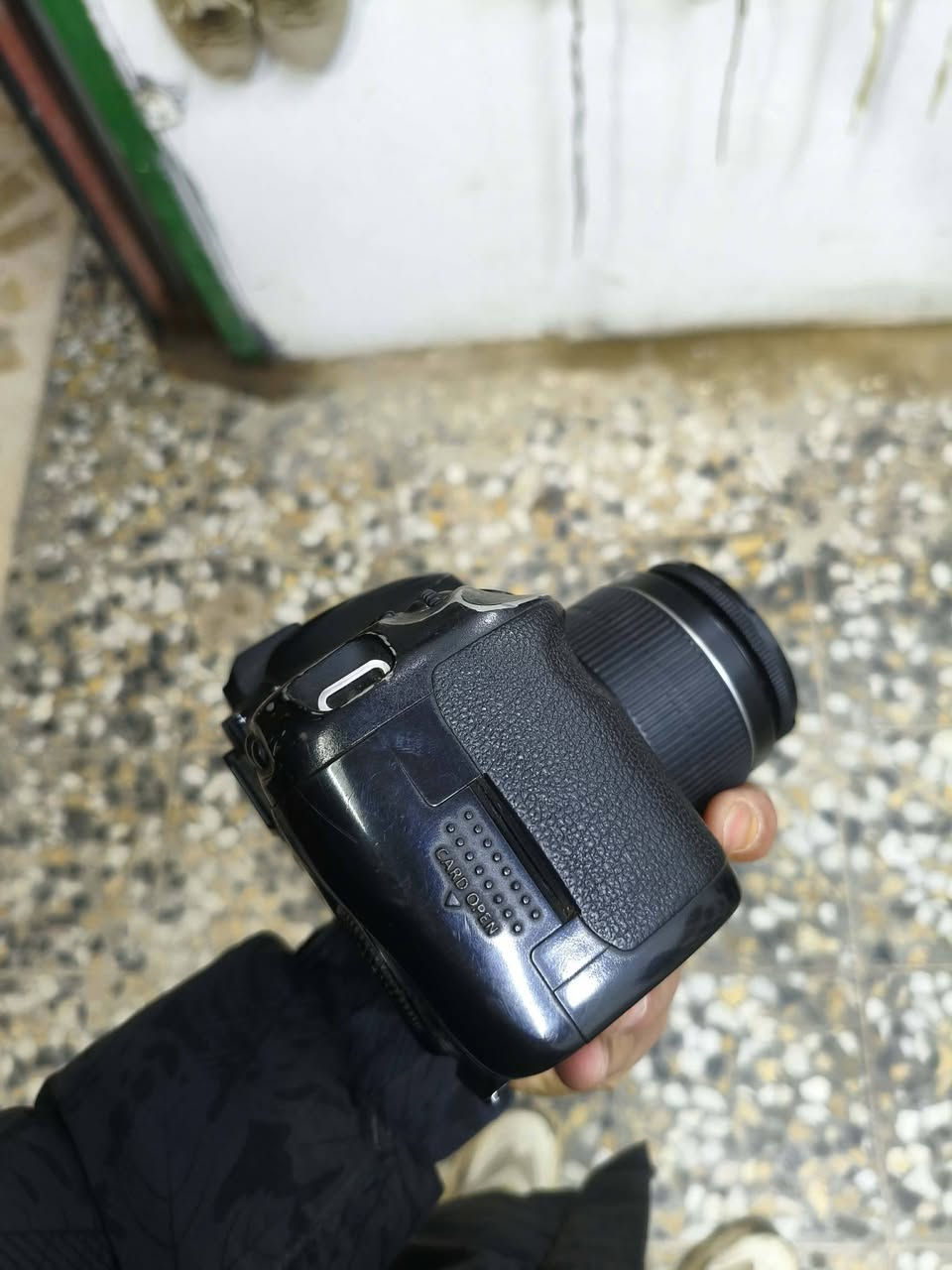 Canon D7 m. i مارك وان
كامره امرتبه دقه فول شترها ماعابر الـــــــ40k 
الاستفسار مراسله خاص او على الرقم الاتي ***********
