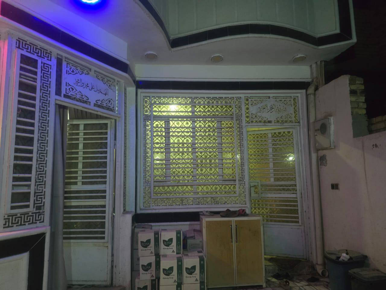 سلام عليكم بيت للبيع المساحه 150متر طابوصرف حي الزهراء وره مدرسه جبل عامل بناء درجه اولى البيت مطلوب مبادره السعر 110اي استفسار على الرقم ***********
