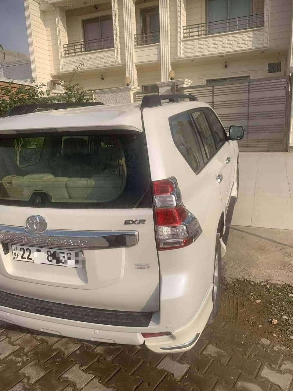 برادو موديل ٢٠١٦
رقم اربيل بأسمي 

سنوية نافذة لغاية  ٢٠٢٧

مواصفات ExR خليجي 

محرك 2700 / 4 سلندر 

كير اوتوماتيك 

ماشيه ١٩٠ الف كم

مكفوله كفاله عامة من الصبغ والتبديل 

سعر ٢٩٠  ورقه 

مكان السياره بغداد ناحية الوحدة 

***********
