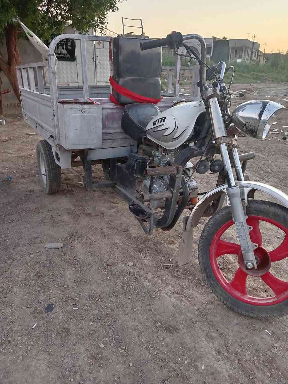 السلام عليكم ستوته امتيار موديل 2012 أوراق اصولي سعرها 750 الف مكان حله حي الأمام علي
***********
