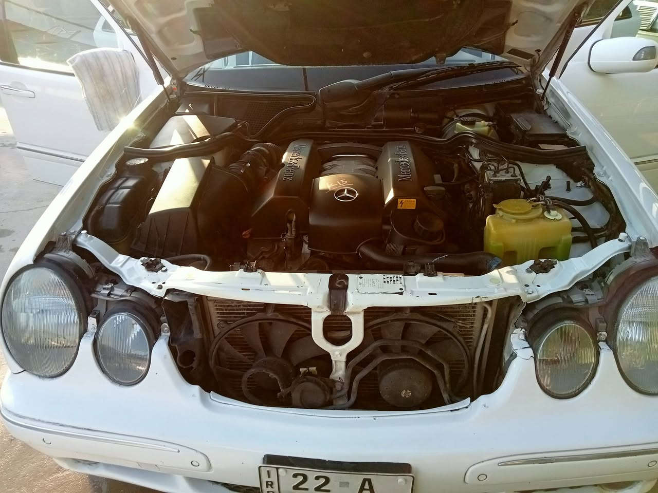 مارسدس ام عيون 210   
موديل 2001 رقم اربيل الجديد السياره كفاله بيه 3قطع صبغ بس ابيع حزام كفاله من الحادث .. مكينة حداديه مكفوله تبريد تدفئة كله شغاله كل شي بيه شغال   العنوان نجف.. السعر 135 رقم الهاتف ***********
