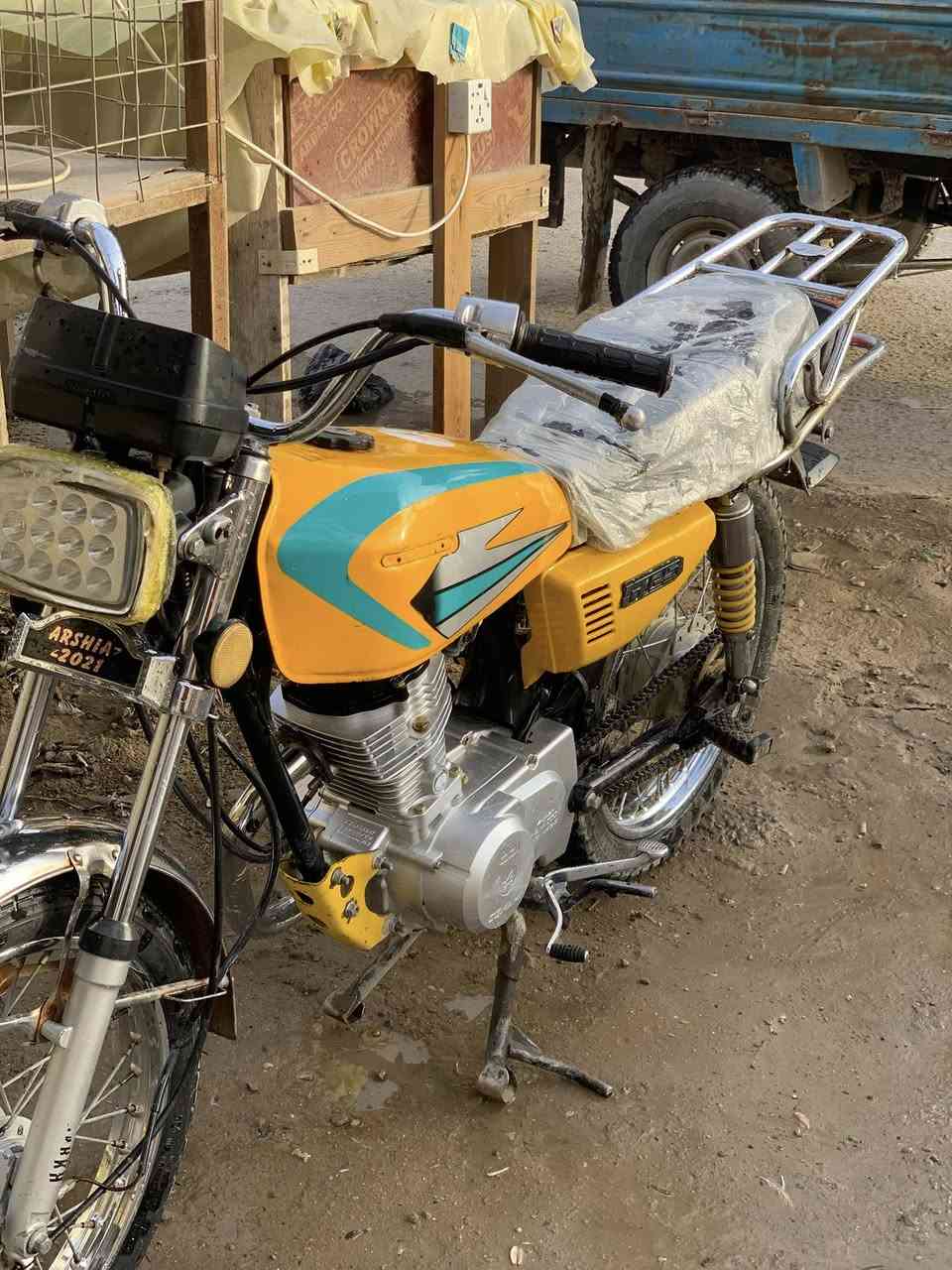 سلام عليكم دراجة ارشة مديل 21 تعمير كامل 25 محرك أسبوع من شديتة أوراق اصولي وكيلها الگرعاوي 850 وبيها مجال للاستفسار *********** واتساب
