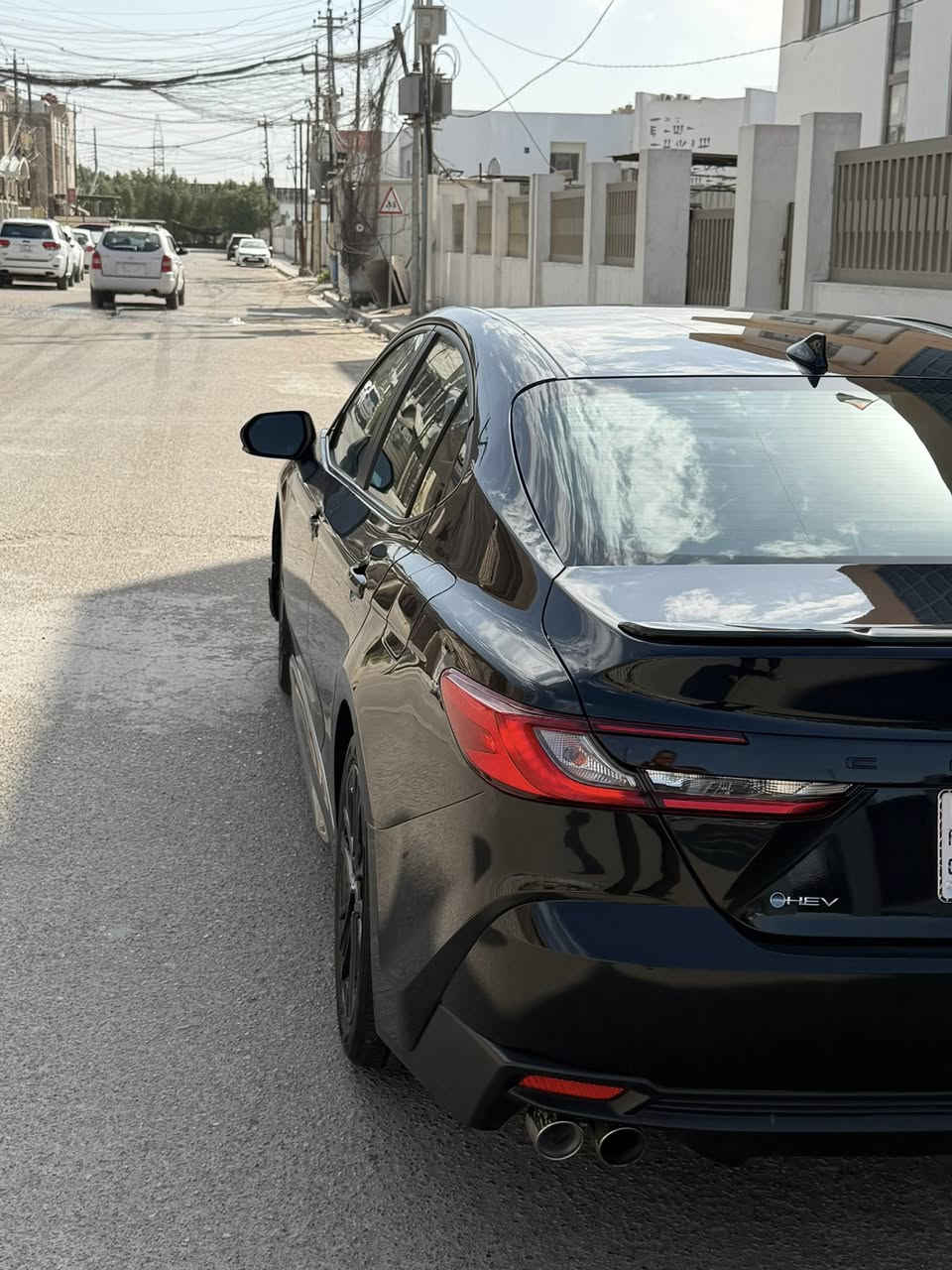 السلام عليكم للبيع كامري 2025 هايبرد بسعر 185 وارد امريكي حادث بنيد وجاملغ مواصفات se ماشية20 الف رقم بغداد بأسمي تحويل مباشر 
شاشة وكامرة 
رادارات امامي خلفي جانبي 
توقف ذاتي 
بصمة 
كشنات جلد 
كشن كهرباء 
ويلكب18 
وبعد بيهة هواي مواصفات 
للاستفسار
***********
