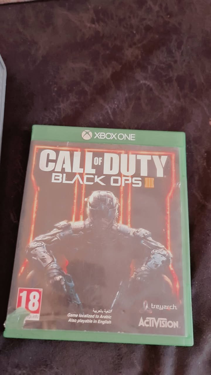 Xbox one نسخه كول اوف ديوتي ادفانس سنتل واحد تيرا
ويا ٣ يدات وحدة اصليه مال سيريس و الثانية كيم سير 
قرص بلاك اوبس زومي مع الإضافات والمابات وألعاب بالحساب ويا كيم باس التمت


**إذا كنت صاحب هذا الإعلان وتريد حذفه لأي سبب، رجاءا أرسل رسالة إلى الدعم الفني**