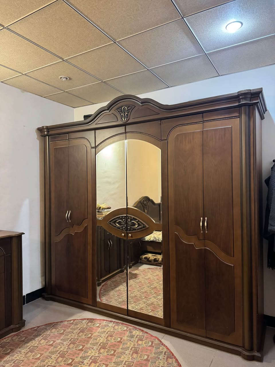 دارو تەختەی نەکراوەتەووە
یەک جار بەستراون 
سلێمانی 
ڕاپەڕین
کێ موشتەری بو نامە بنێرێ Singapore


**إذا كنت صاحب هذا الإعلان وتريد حذفه لأي سبب، رجاءا أرسل رسالة إلى الدعم الفني**