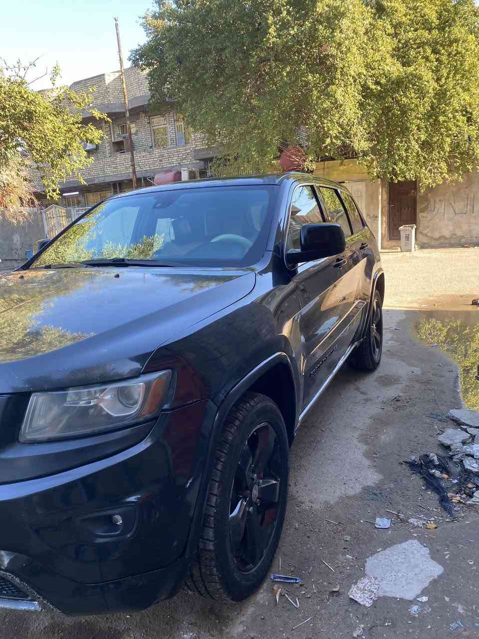 للبيع جيب موديل 2015 وارد أمريكي
حادثه بنيد وشوية من الجاملغ  فقط، بدون ضرر بالشاصي واللغد 
المكينة 6 سلندر، فتحة سقف. تشغيل عن بعد 
قمارة، كشنات جلد أسود، شاشة كبيرة، كير طياري.
صدر جديد، هسه شادّة تخم وتايرات.
السعر: 150 ورقة.

📞 للاستفسار: ***********
📍 المكان: بغداد – مدينة الصدر
