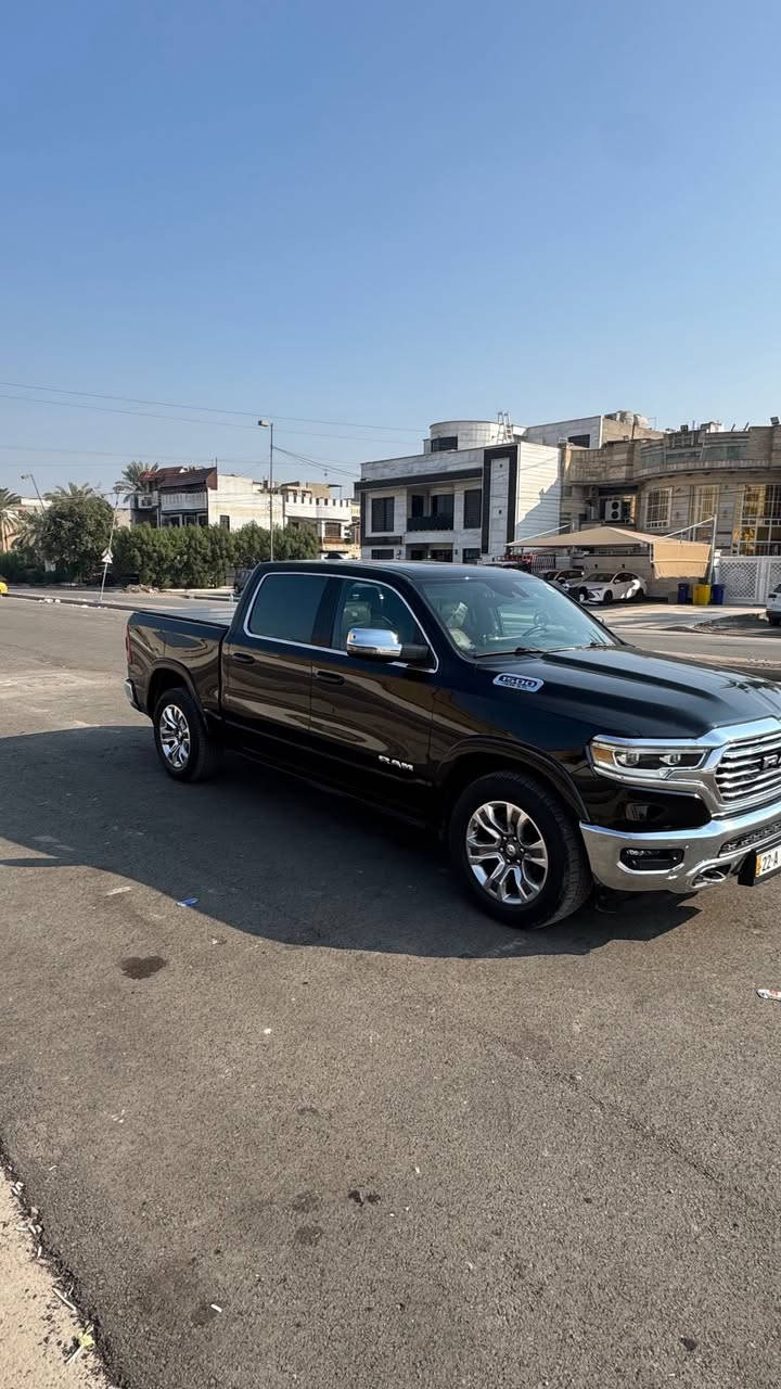 رام لونك هورن وكاله هارلم 
موديل 2023
رقم اربيل مميز تنباع ويه الرقم او بدون الرقم 

ماشيه 56 الف كيلو بعده بالضمان 
بيع او مراوس حسب القناعه

مغلفه ppf كامل 
غلاف بدي بيها 
فول مواصفات عده الجكات 
بانوراما
رادار امامي  تفاعلي
رادار خلفي 
رادارات جانبيه 
5 كامرات حتى المرايه الوسطيه كامره 
داتا شو تعرض على جامه السايق 
كيجات داتا شو 
شاشه جبيره 
كشنات كهرباء 
كشنات ميموري للسايق
كشنات جلد قرميدي 
تدفئه وتبريد مقاعد اماميه وخلفيه 
دوسات شفط 
اوتو بارك 
حساسات امايه عدد 6 
حساسات خلفيه عدد 6
تنبيه خروج عن المسار  

سعره ويه الرقم 60 الف دولار 
بدون الرقم ب 50 الف دولار

مكان السياره بغداد 

رقمي ***********
