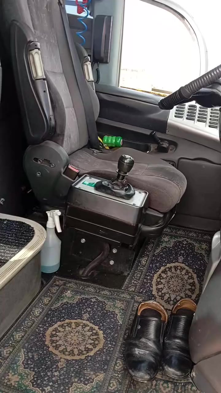 باس سكانيا 2008 تبريد زعانف بشرت تايه تازه كيرو مه كينه ي و ئكسل بشرت ديناريك نوقساني تيانييه هه مو كياني جايزه كير توماتيك مه كينه 420 ره قه م بسره بشرت تحويل مباشرسعري 6ده فته رو 30كلا ***********
