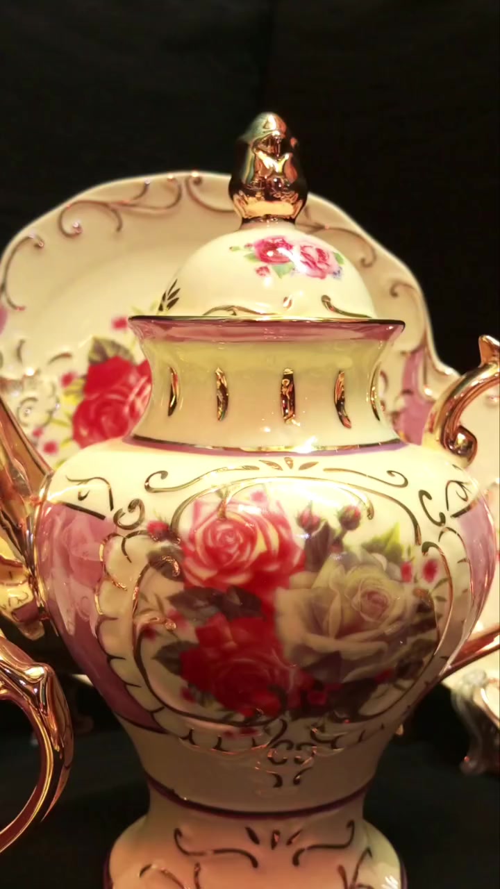 الفلوري القمر طقم شاي وجاتو تحفه الوان مبهجه 23ق🌹🌹🌹


**إذا كنت صاحب هذا الإعلان وتريد حذفه لأي سبب، رجاءا أرسل رسالة إلى الدعم الفني**