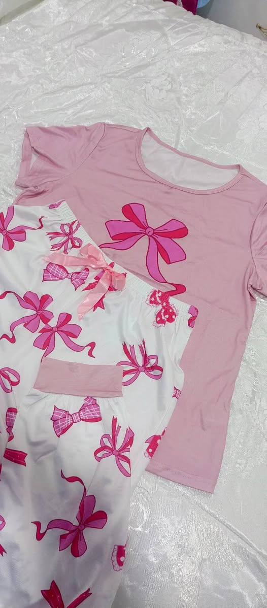 بضاعه متنوعه وتوصيل ٤  الاف جميع المناطق  تواصلوا وياي على الوتساب للحجز (***********)
