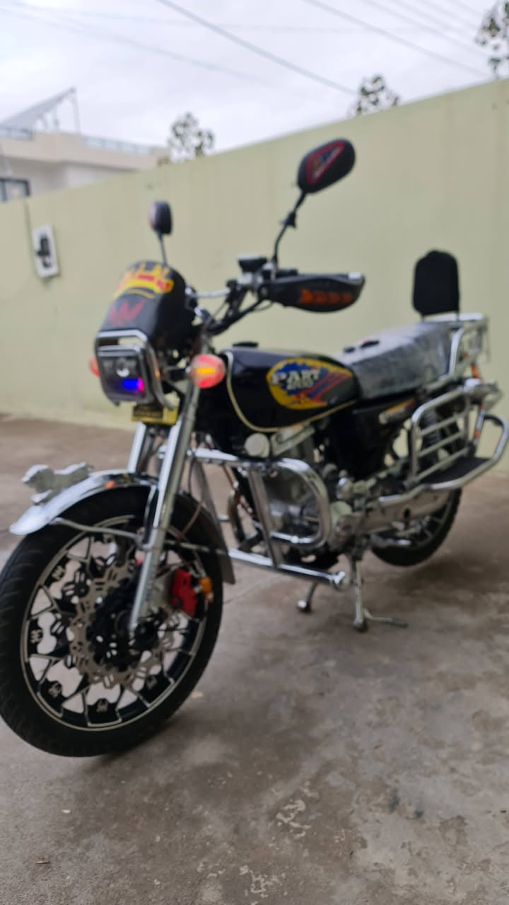 بارت عنتاني سوري الأصلي مديل 25 منفس اصلي ماكينة كبس جهاز إنذار تايرات جدد السعر٨٥٠  للتواصل ***********
