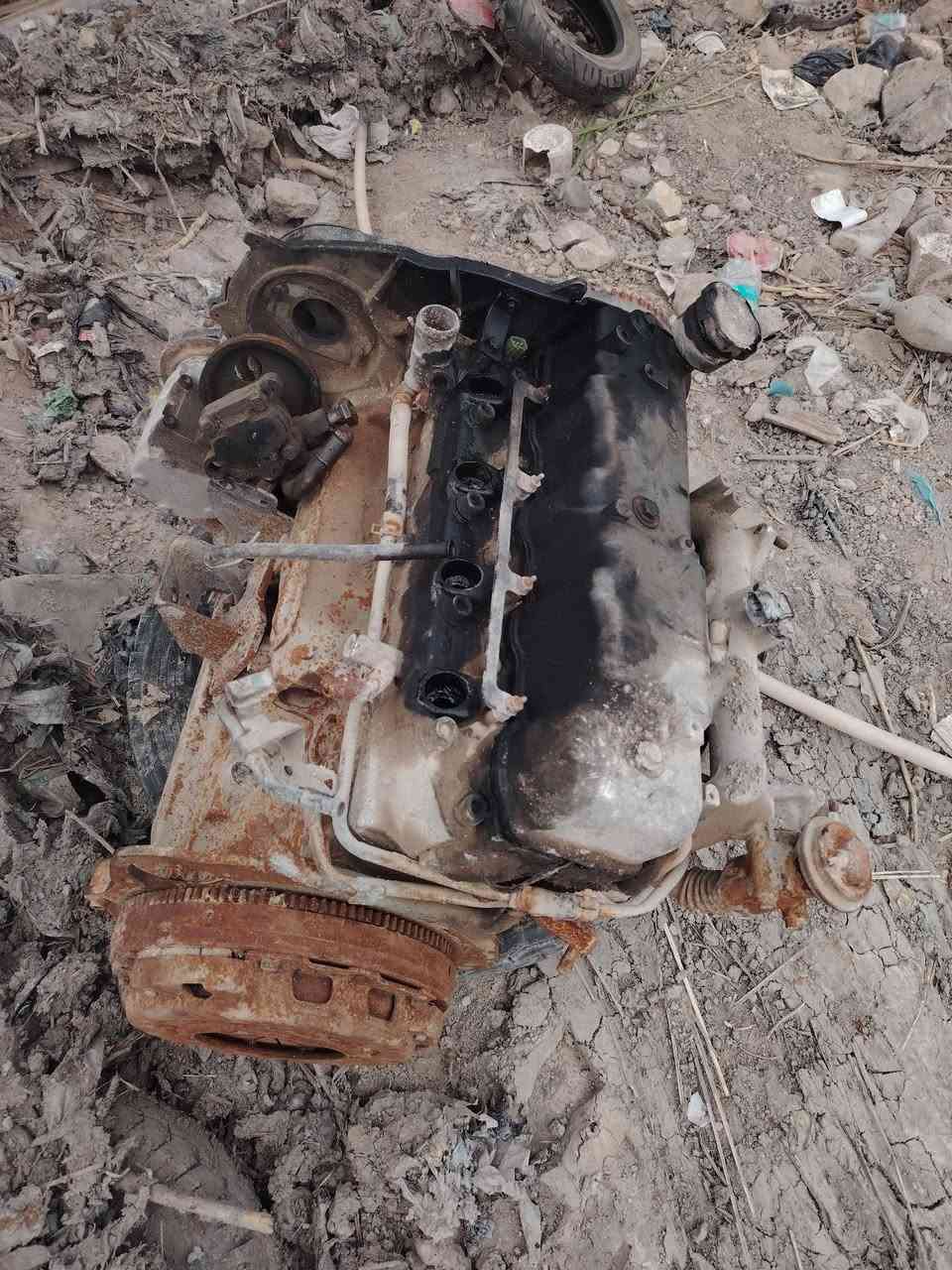 سلام عليكم مكينه بنكو مشترك بيها كازكيت فقط كامله تفرعات ودينمو مكانها بصره لسعر 400 للستفسار ***********
