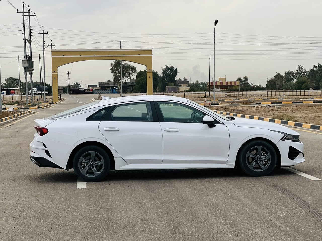 #جوه_وبلاش_بالقران_بلاش
كي فايفK5 موديل 2021 امريكي ضررها فقط باب خلفي جهه الصدر والبنيد فقط رقم اربيل سنويه وارقام وهزه كله مجدد ماشيه٦٠ الف مكينه تيربو جديده كلش السيارة جاهزه وكامله من كل نقص وجديدة بمعنى الكلمه مكينه كير تبريد حداديه تخم تاير كله جديد 
اخوان الله يخليكم ناشر الكم تفاصيل كامله وصور الضرر وسونارها 
السعر ١٢٩$
الشراي يتصل وعيوني اله


**إذا كنت صاحب هذا الإعلان وتريد حذفه لأي سبب، رجاءا أرسل رسالة إلى الدعم الفني**