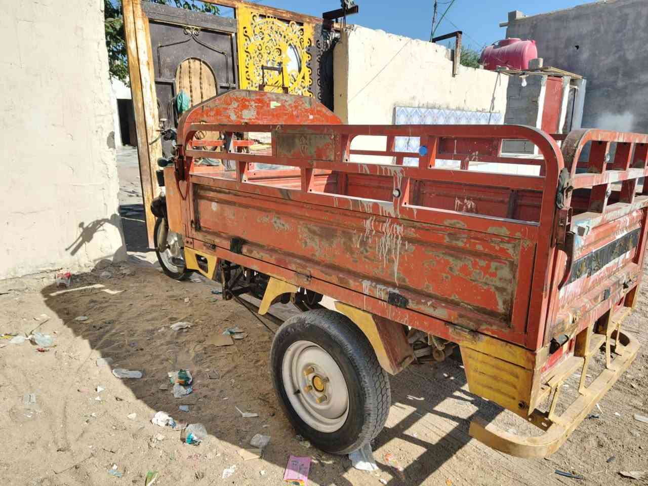 السلام عليكم  ستوته فرس مادري متيار البيع وراقه ضايعه سعر 900هاذه رقم ***********
