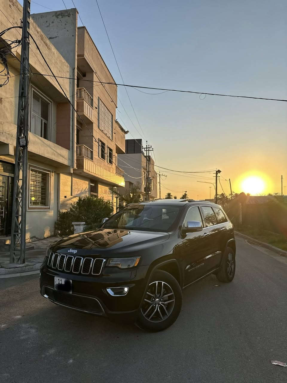 للبيع انسب جيب كلين 2017 
 جيب لمتد 2017 كلين  تايتل بسعر مناسب جدا 
لون اسود

مواصفات لمتد بانوراما داخل بيجي  شاشه جبيره كشنات خزن ميموري حار و بارد داخل صندوك دمام بيلادي وبقيه مواصفات لمتد معروفة 

رقم بغداد بسمي تحويل ثاني يوم هزه ورقم جديد كله جديد 

مكينه بساتم 14 بدون دوانز بانزين عادي الافضل للجناي ماشيه 100 

سياره كلين بس بارد اصبعين بل جاملغ

مكاني بغداد السعر مناسب جدا خابر وتدلل

***********
