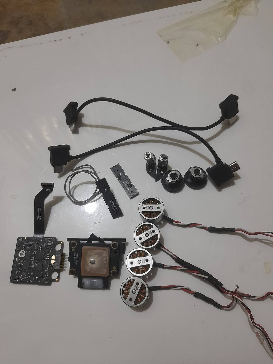 السلام عليكم//كما موظح بالصور قطع غيار خاصة بدرون ميني 2 التعليق مسموح والسعر  عالخاص 🌹🌹🌹🌹


**إذا كنت صاحب هذا الإعلان وتريد حذفه لأي سبب، رجاءا أرسل رسالة إلى الدعم الفني**