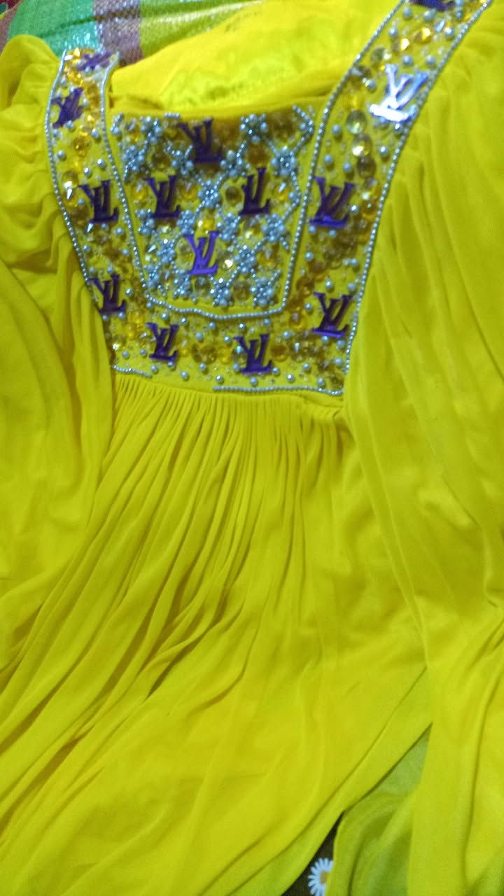 مساء الخير بنات توفر المخور الخليجي ترند الموسم اسعار مناسبة توصيل متوفر


**إذا كنت صاحب هذا الإعلان وتريد حذفه لأي سبب، رجاءا أرسل رسالة إلى الدعم الفني**