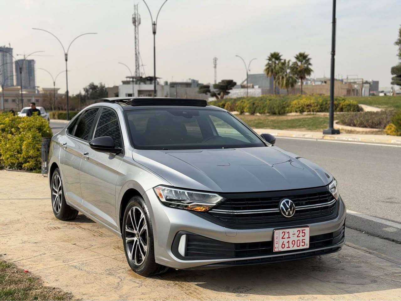 Vw    Jetta    2024    Sport   V4.  Turbo   ✅ 

‎موديل.   2024

‎اخوان  سيارة     وارد امريكي   باب  و جاملغ صبغ  بجم كبس اباك ستيرن دشبول بلادي ما طاك

  مواصفات  فول   سبورت

شاشة اليكتروني   

بانوراما
كوشين جلد    هيتر كهرباي 

بسمة

تشغيل بعود
كاميرة
حساس 

انارات دواخل

لايتات زينون ليد

مود قيادة   سبورت  يكو   نورمال

ماشي حقيقي  15000  mil

  سعر    165$    مجال بسيط   🔥🔥

‎مكان سيارة اربيل 
‎    فايبر. و وتساب.    ***********
0775 9097771 أربيل, العراق
