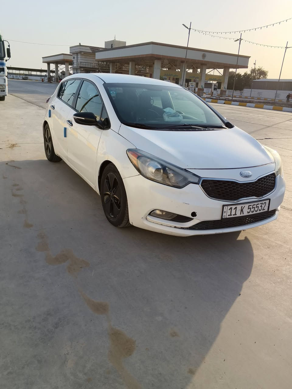 كيه فورتي هاج باك 2015 وارد كوري رقم بغداد إنكليزي محرك 1600 gdi فول مواصفات عدا الفتحة كير محرك تبريد لوك ماشيه 86 ألف السعر 100 وبيها مجال مكان بغداد..***********
