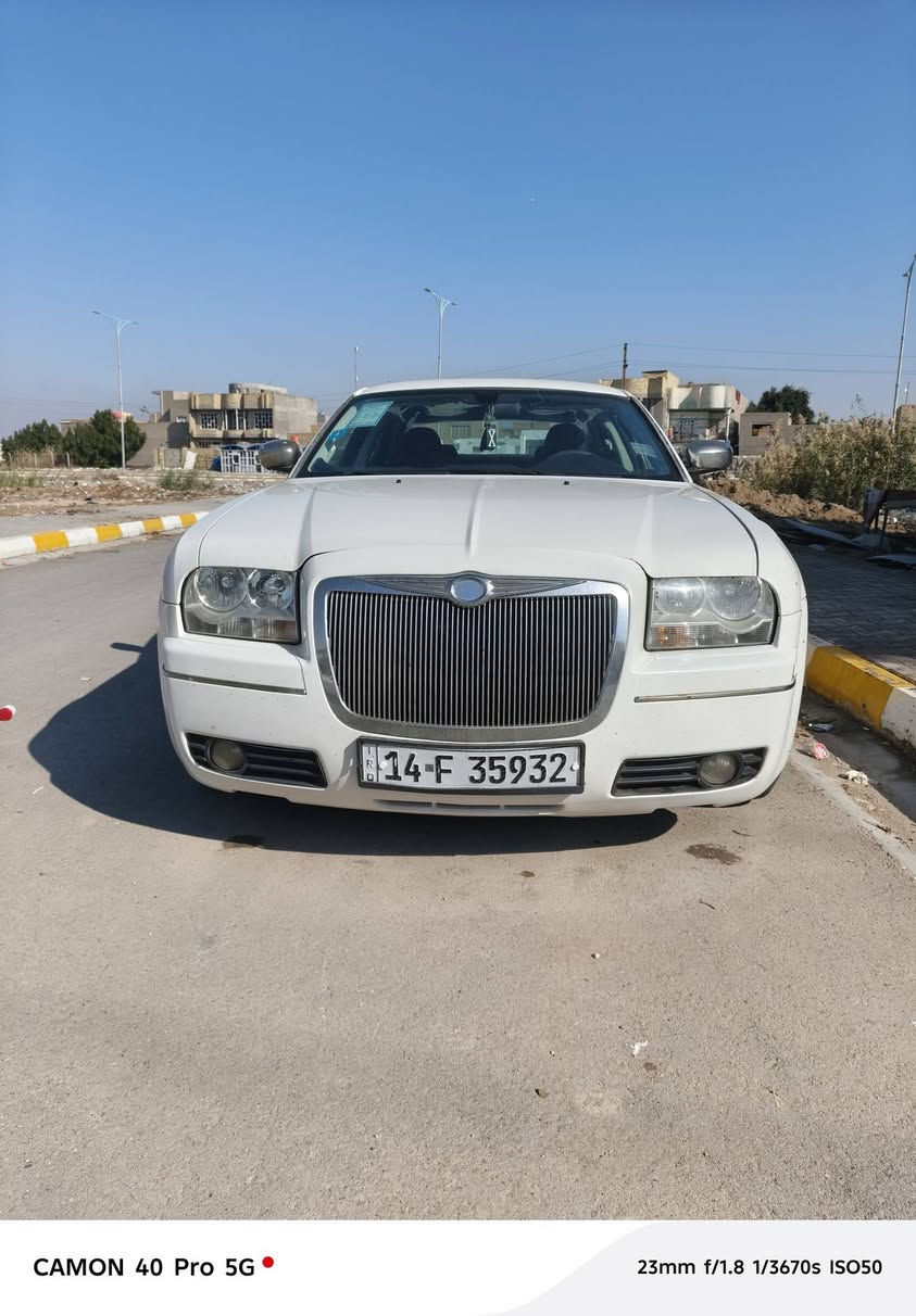 السلام عليكم اوباما موديل 2008 كلين جاهزه مكينه كير سونار ابيض عد باب الصدر  تخم تاير استخدام شخصي الله شاهد عبري مامصعد بيه 
رقم انكليزي بصره بسمي مشروع وطني عنواني الكوت قضاء الحي 
رقمي ***********
