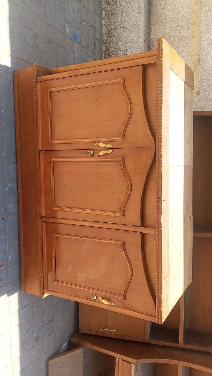بوفيه صاج تزكام متر 130
سعر 60 كوت حي جهاد زويرجات


**إذا كنت صاحب هذا الإعلان وتريد حذفه لأي سبب، رجاءا أرسل رسالة إلى الدعم الفني**