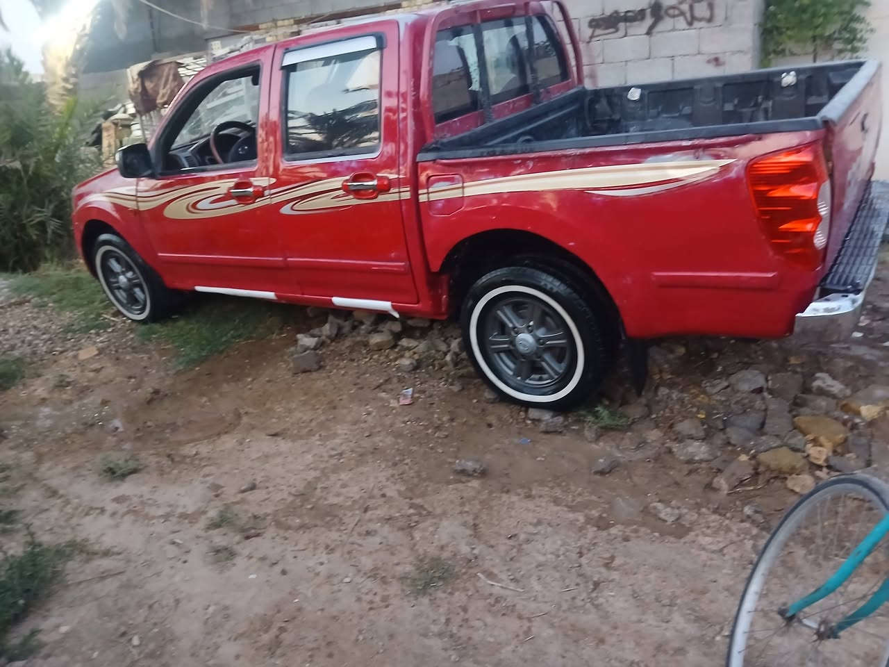 كريت ويل ١٣ مكينة وكير وحدادية تخم تاير جاهزه رقم ذي قار مشروع وطني تحويل ثاني يوم السعر٤٧ بيهه مجال مكانهه ذي قار الرفاعي *********** *********** السياره جاهزه ألف ماذب عليهه نقص بس تبريد
