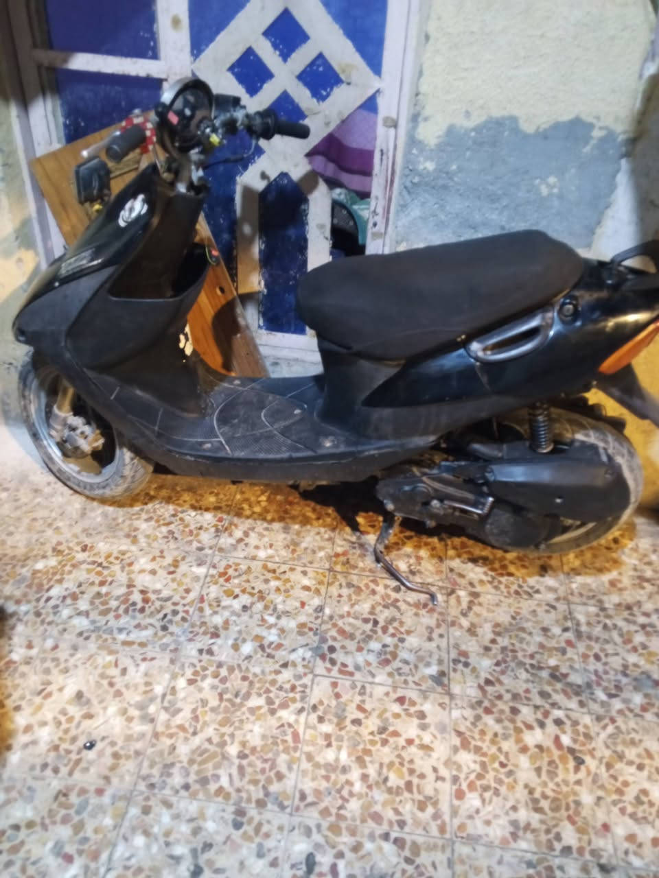 سلام عليكم درجه ساسوكي السعر 150 شغاله بيهه بس كابريته تعبانه مكاني البصره الحيانيه متواجد على الفيس


**إذا كنت صاحب هذا الإعلان وتريد حذفه لأي سبب، رجاءا أرسل رسالة إلى الدعم الفني**