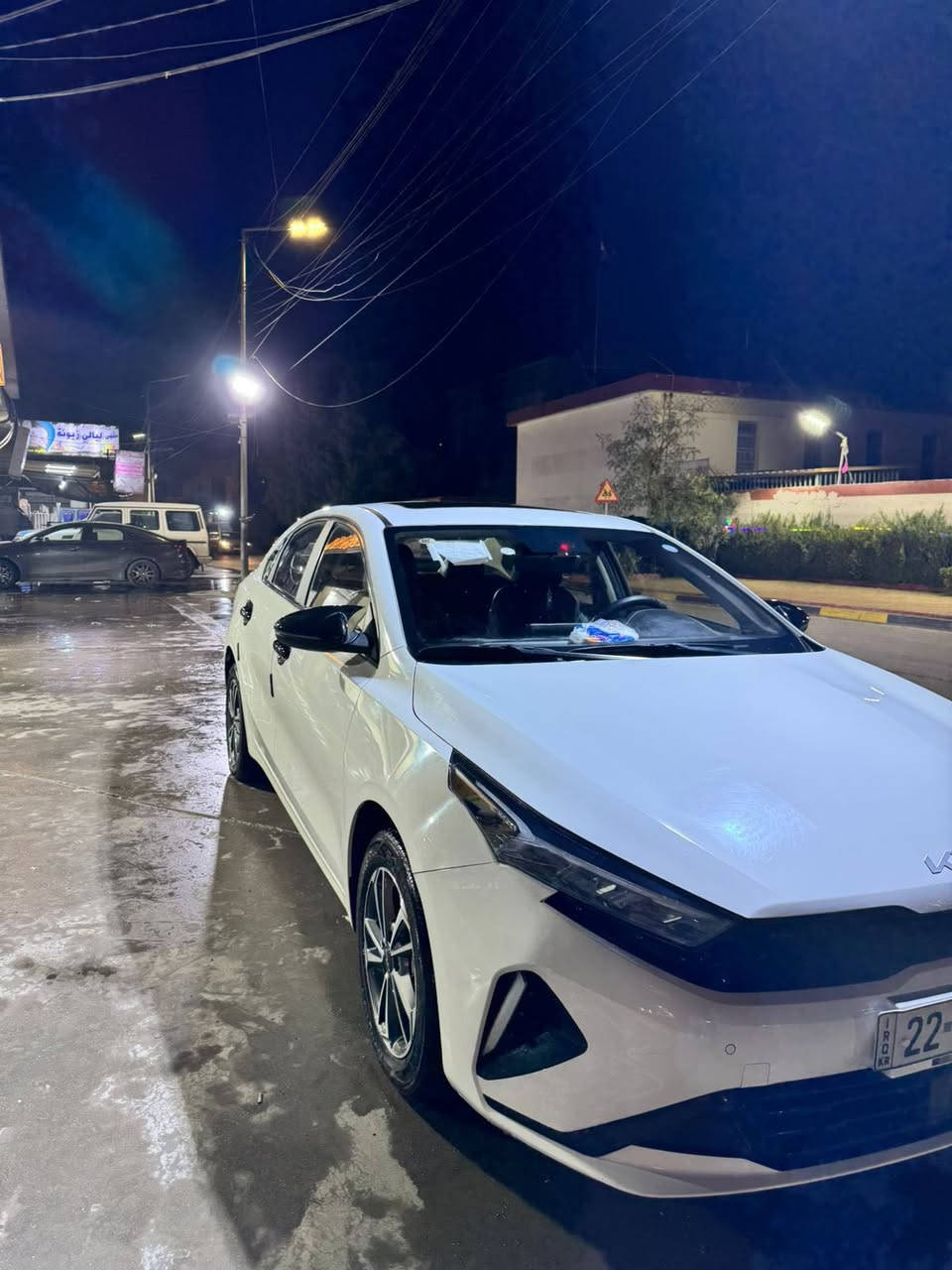 من رخصت أدمن الكروب
سلام عليكم اخوان 

كيا : k3 

موديل : 2024

وارد صيني 

رقم اربيل 

وين اللي يدور سيارة جديدة . ومناسبه 

الي تجي فول  مواصفات تحكم ستيرن كامل سلايد فتحة 

.

محرك 1500 دبل نوزل كير 8 نمر 

 ماشية 40 الف وقابلة للزيادة 

 

🔴المواصفات 

✅️فتحة

✅️شاشه كامرة 

✅️تبريد قطعه واحدة وليس قطعتين 

✅️تحكم ستيرن جهتين 

✅️بصمه أبواب 

✅️شاحن تايف سي شحن سريع 

✅️كير طياره 

✅️يدات مركبلها غلاف اسود 

✅️شاشه بالكير

✅️لايت لد زينون 3 عدسات  + الخلفي هم لد متصل 

✅المري الجانبية بيها ️إشارة 

✅️كشنات جلد أسود 

✅️سايد بريك بصمة

✅️أوتو هولد (auto hold)

✅️درايف مود 4 وضعيات

✅️(sport+eco+smart+comfort)

شاشة عداد دجتل 

وبيها بعد مواصفات 

⬅️ السياره بدون أي صبغ 

 📌 المكان بغداد الدورة البوعيثه 

السعر 140 وبيها مجال بسيط 

رقم راعي السيارة  : *********** 

❓اخوان اني مكلف بل نشر ❓
