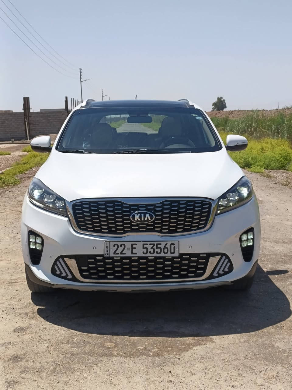 سورنتو 2019 خليجي
نضيفة جداً 
للبيع فقط بدون مراوس 
6 سلندر 3500
7 راكب 
3 قطع تبريد 
جنطة كهرباء 
شحن لاسلكي 
بانوراما 
السيارة شكل ال 20 
كشنات جلد وكهرباء وتدفئة وتبريد بالكشنات 
شاشة كار بلاي 
تبريد ثلج 
ترحيب مري 
مري شفط 
السيارة فول مواصفات 1/1 
ونضيفة جداً 
السيارة ماشية 147 الف 
نقصهة فقط تايرات 
تخم تاير يرادلهة فقط 
لايت زنون عالي ناصي البلادي
السيارة جاهزة وجديدة 
كتلوكات الشركة بعدهن بيهة 
مواصفات ال 19 الخليجي 
كير محرك كفالة 
السيارة بدون كامرة دوارة وبدون اوتو هولد.
رقم اربيل بسمي 
السيارة كفالة عامة ماعدا البارد والتكحيل بيهة بسيط موجودات بالسونار
السعر 233 و بيهة مجال بسيط للشراي 
تجي تشوف السيارة وتدلل 

واتساب فقط غير متواجد على الفيس 

***********
