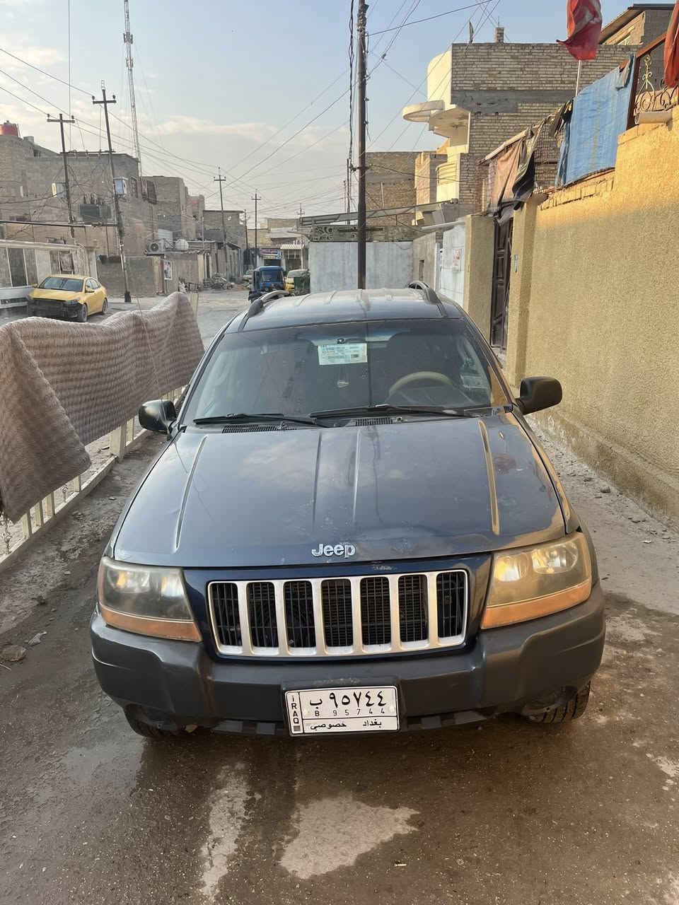 سلام عليكم جيب شيروكي مصبوغة حزام جمالية سيارة كلها بلادية كينة ٦ بلادي صدر تايرات جدد مكينه كير جدد تحويل مباشر سعر ٦٨ بيها مجال قليل مكان بغداد مدينة الصدر هـ***********
