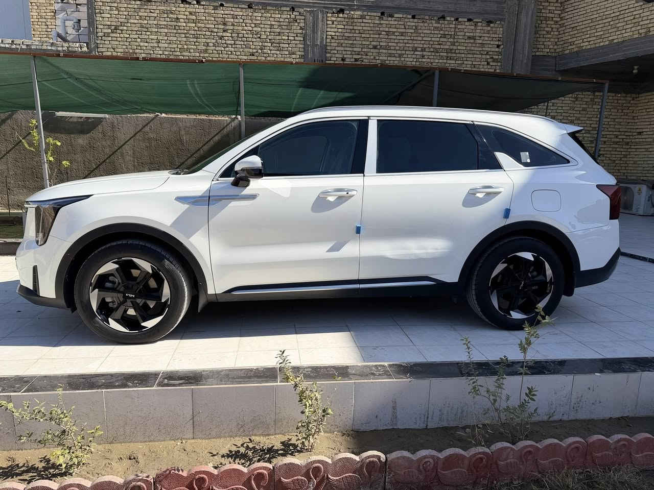 سورنتو
موديل 2024 
رقم مثنى 
خليجي 
ماشية 51 
السعر 300
***********
