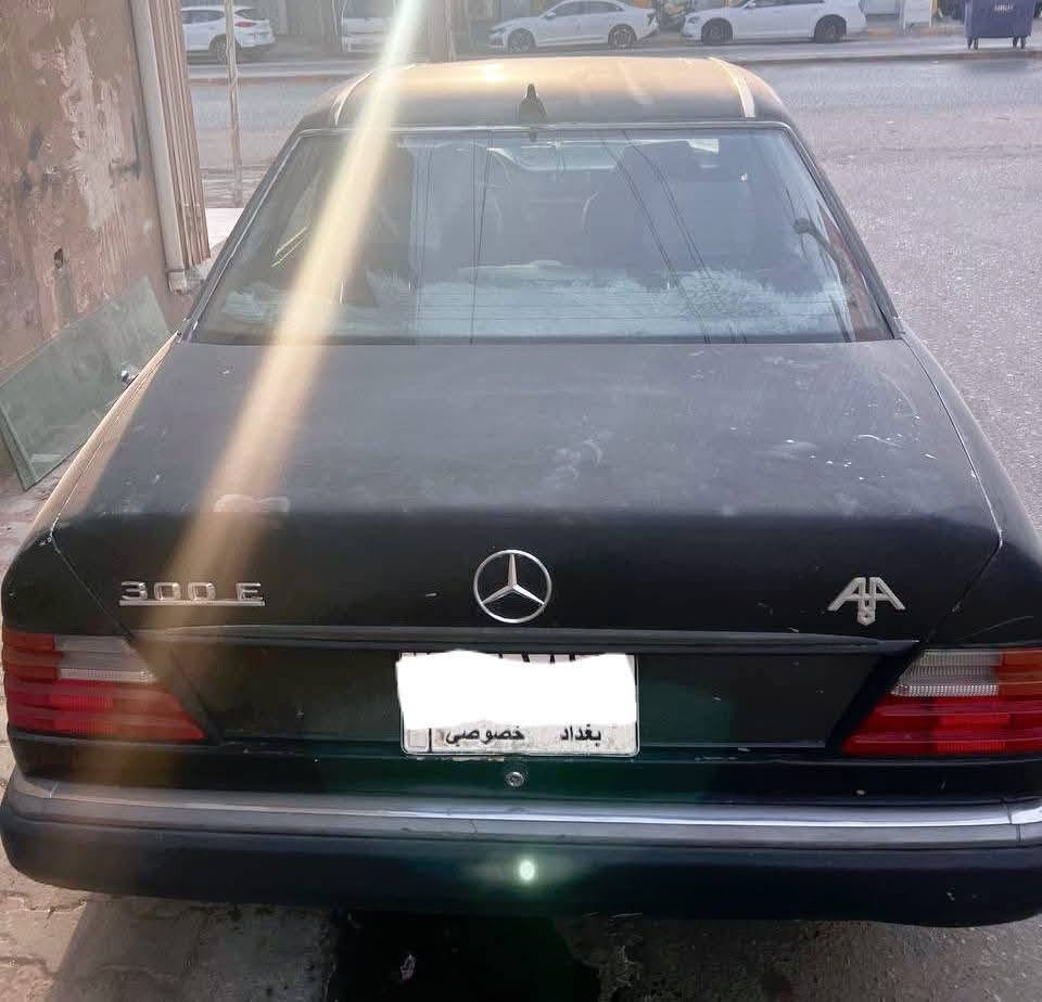 السلام عليكم
مال تعميره مرسيدس-بنز الفئة E ( W124)، وتحديداً طراز 300 E. كير مكينة بلاد مديل 1989
رقم بغداد  سنوية 2026/6/27 بسمي مداور مباشر مشروع وطني 30$وبية مجال قليل مكاني نجف السيارة صارلي فترة متروكة عوزها باتري وخربطة بالدوش


**إذا كنت صاحب هذا الإعلان وتريد حذفه لأي سبب، رجاءا أرسل رسالة إلى الدعم الفني**