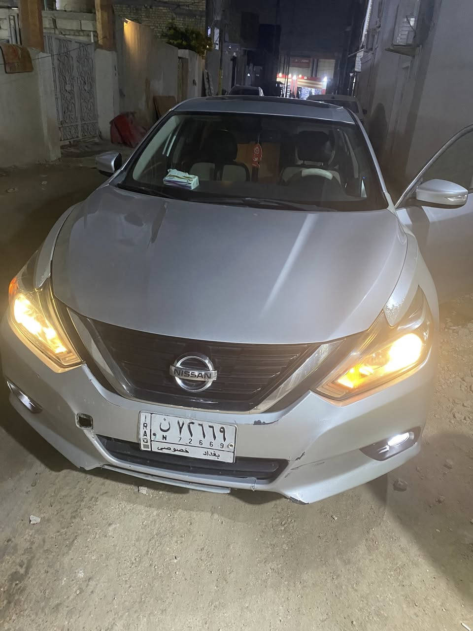 نيسان التيما 2018 SV للبيع فول مواصفات قطعتين تبريد رادرات داخليه وخارجيه فتحه و بصمه تشغيل وبصمه ابواب تدفئه تبريد شغال كير مكينه كفاله تحكمات ستيرن كشنات كهرباء وتدفئه ستيرن والكشنات حادثها فقط الجاملغين الكدام تبديل فقط لا غير السعر.120 للاستفسار ***********
