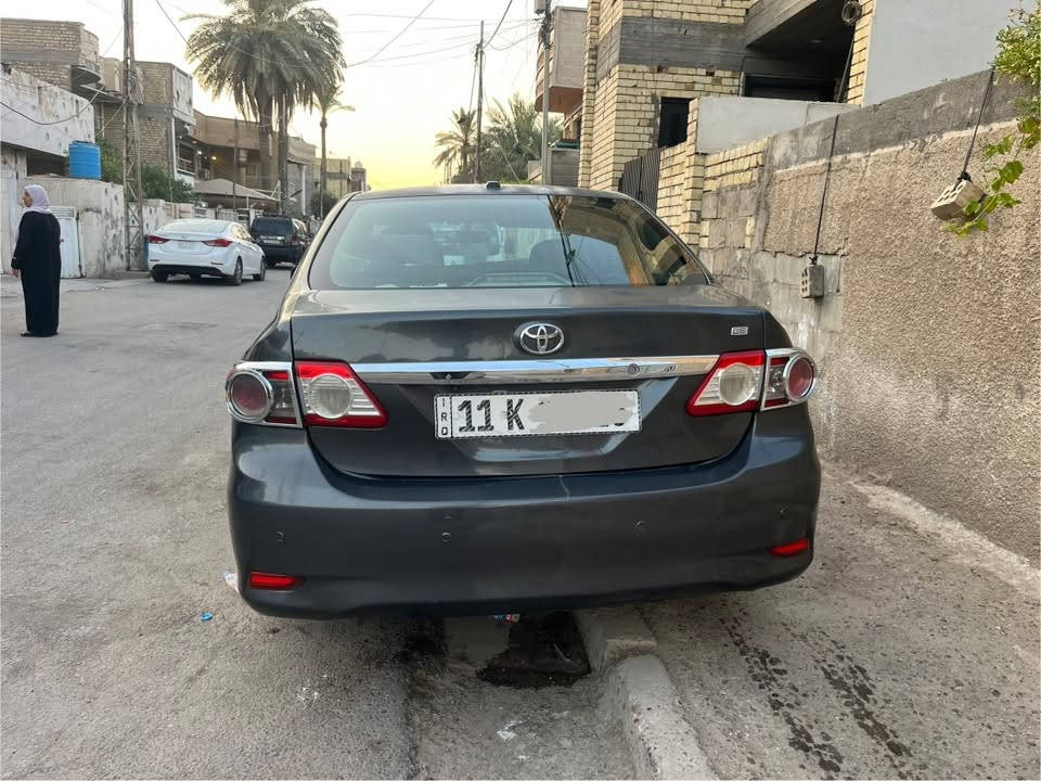 السلام عليكم، كورلا للبيع ٢٠١٣ وارد أمريكي ماشية ١٣٠ الف ميل مكينة وگير وبريك وصدر مكفولات. منظومة تبريد وبريك جديدة قبل كم شهر. حادثها بيباب جهة السائق ومصبوغات ومبدلات و السيارة مصبوغة حزام وبيهة جراد بالقمارة. رايدها ب ١٠٠ ورقة وبيها مجال بسيط 
الاتصال على هذا الرقم *********** السيارة رقمها بغداد واستخدام بسيط مال دوام
