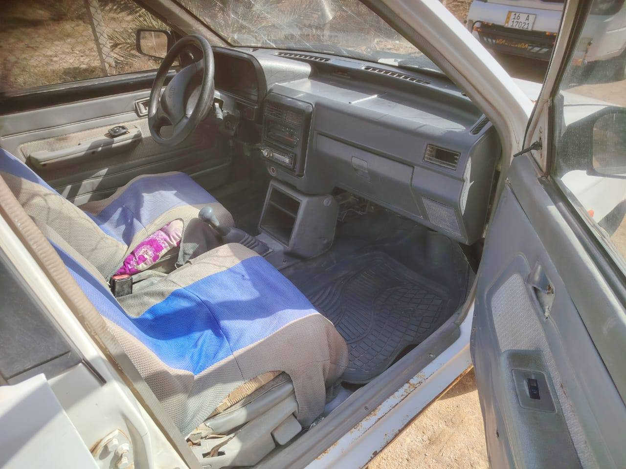 سلام عليكم.  سايبا موديل 11
السعر ١٥  
عليهاا غرامه ٣٠٠ الف 
المكان .الديوانيه الحمزه الشرقي 
رقم صاحب السياره ***********
