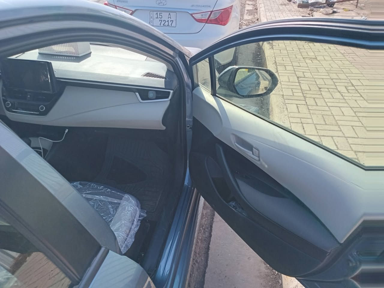 البيع موديل ٢٠٢٣ هايبرد ضرر لبيه طارف لبنيد فقط  موجوده برمادي هاثه رقمي *********** سياره نضيفه
