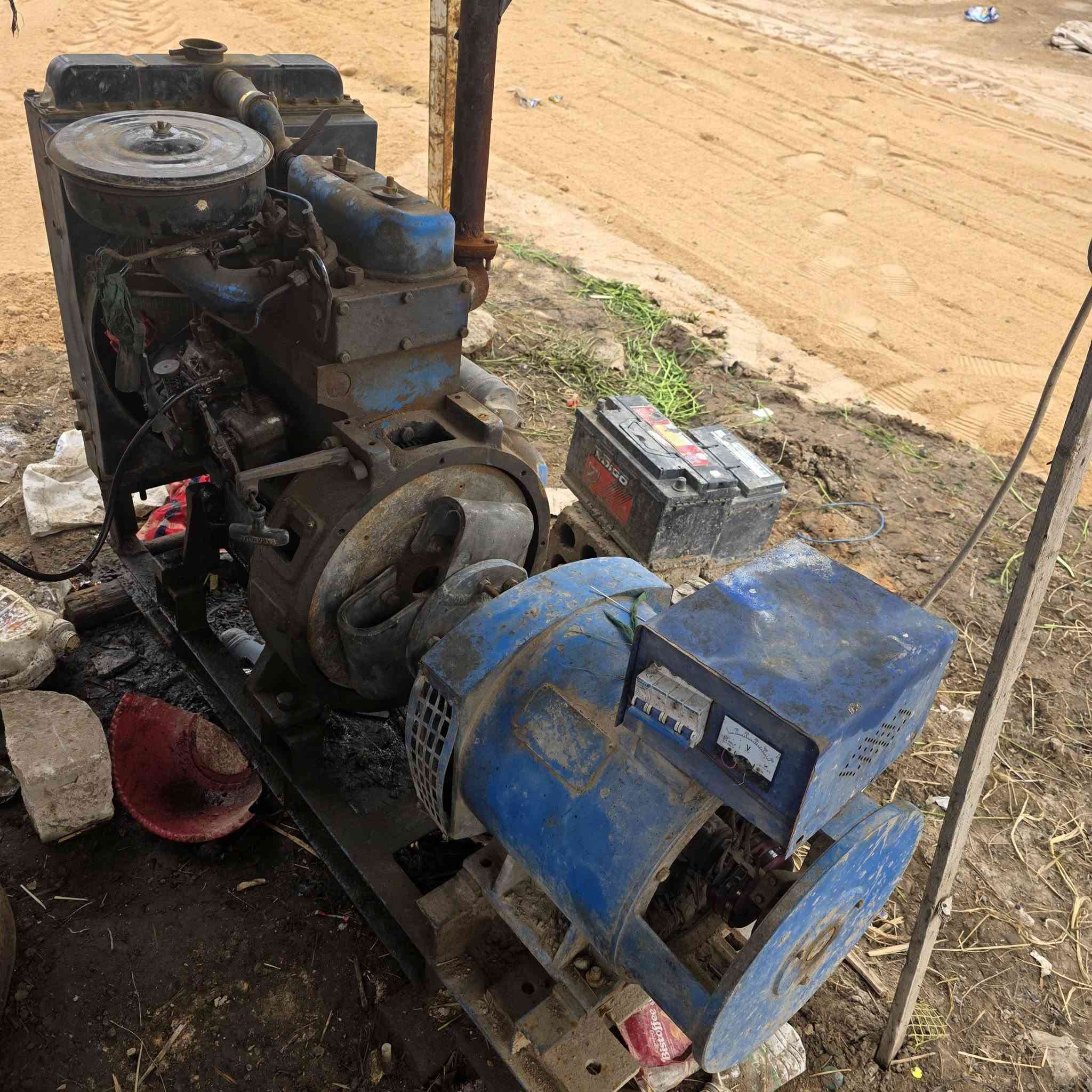 مولده 2بستم شغاله 70 امبير مكاني نجف العباسيه سعره 1،600
***********
