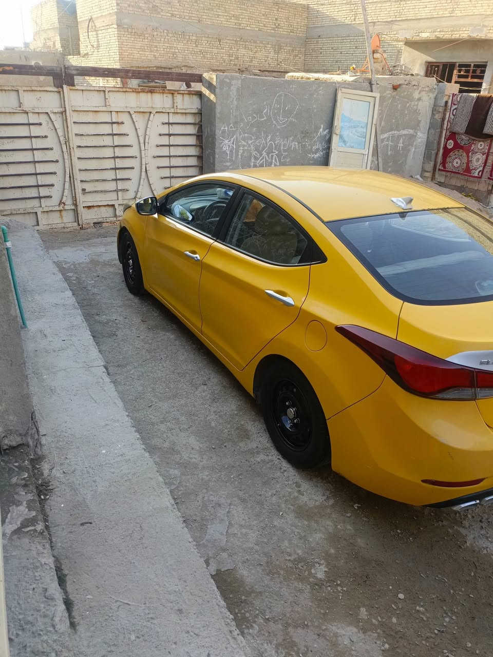 2016
امريكي السعر
115
 السياره باسمي رقم بغداد 
***********
