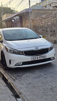 فورتي ٢٠١٧ • ماشي ١٦٧ ألف ميل • محرك ٢٠٠٠