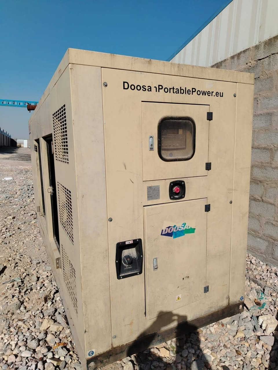 مولده  دايو 300 كيفي مجفته ستندر 
عنوان بغداد جرف 
لاي استفسار رقم هاتف ***********
