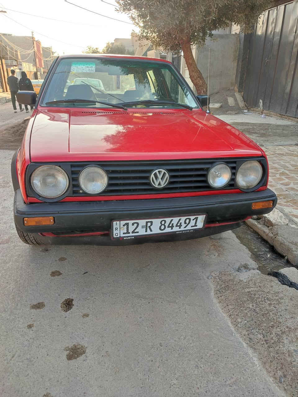 اسلام عليكم
كولف موديل88 سنويه 2030تنتهي كاربون بانزين بيها . مكينه 0،3 شرط لا صرف ولا نفخ كير جديد 5 نمر مطوزه احزام جماليه شرط بدون دعم  طخم امامي او خلفي جديد  تواير جدد وايرمنيه كلها شغاله شرط التحويل من الشرعي السعر( 33)  بيها مجال للأتصال عل ارقام التاليه *********** )(***********
